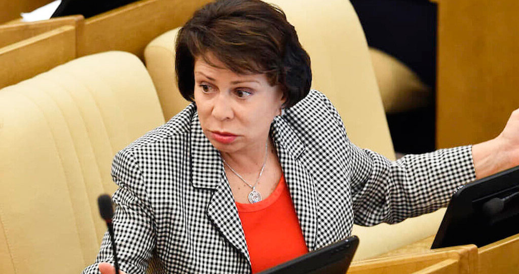За неё никто ни голосует, но её это не волнует: Ирина Роднина собралась встречать 80 лет на рабочем месте