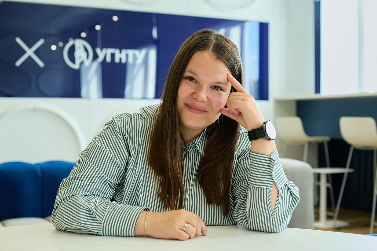 Евгения Шестакова выбрала профессию преподавателя по велению сердца. Примером стали старшие коллеги, у которых она училась в бакалавриате и магистратуре УГНТУ.