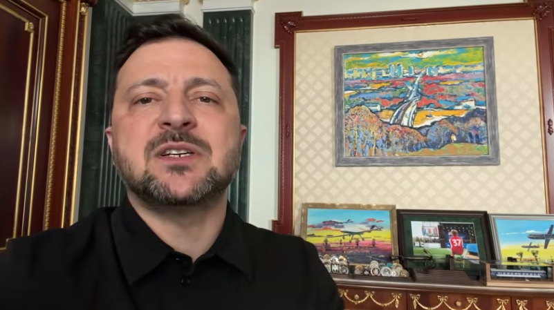    «Конец немного предсказуем». Зеленский заявил о якобы прекращении работы ретрансляторов в Белоруссии