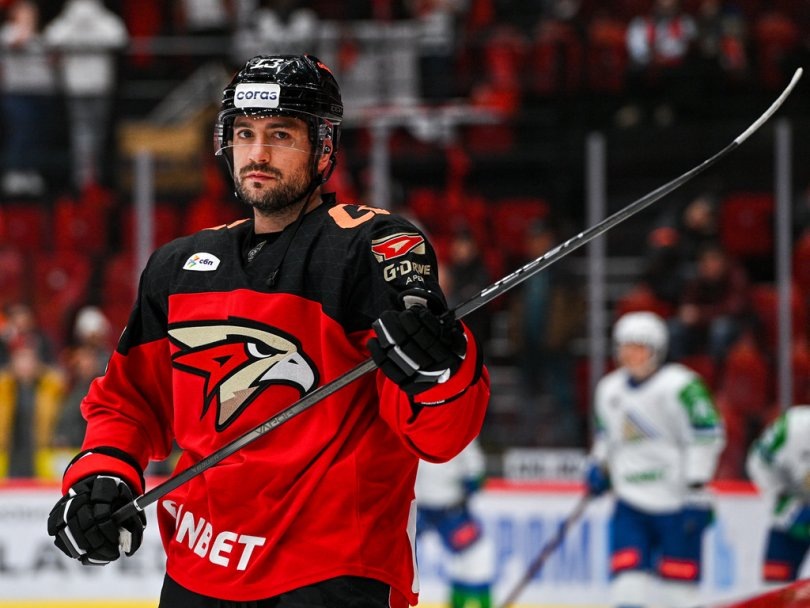 https://gorobzor.ru/novosti-sporta/hokkey/208651-avangard-prodlil-kontrakt-s-fore