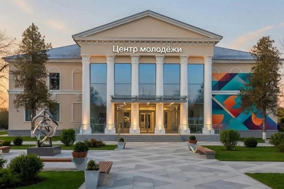    Школьница из ДНР предложила построить центр молодежи и спорткомплекс. Фото: ЕР ДНР