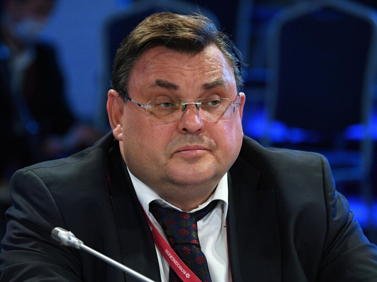    Министр юстиции РФ Константин Чуйченко во время панельной дискуссии "Рассмотрение инвестиционных споров на площадке БРИКС: перспективы создания нового арбитражного института" | © РИА Новости / Александр Гальперин
