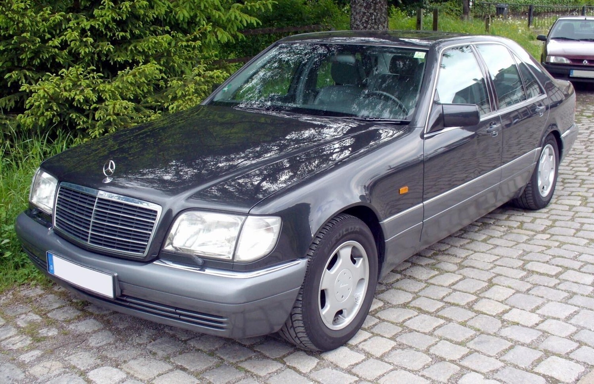    Mercedes-Benz W140   
Thomas Doerfer