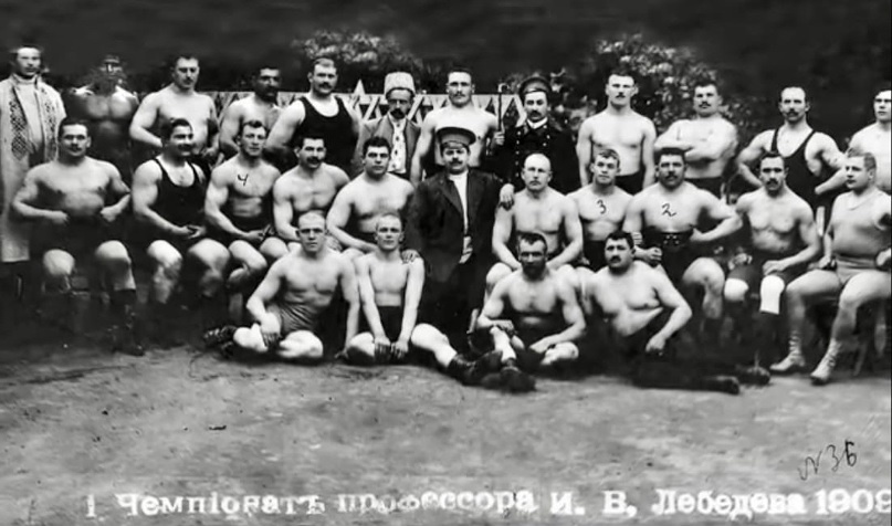 Иван Чуфистов среди участников чемпионата И.В. Лебедева 1909 год. Источник фото: https://csp62.ru