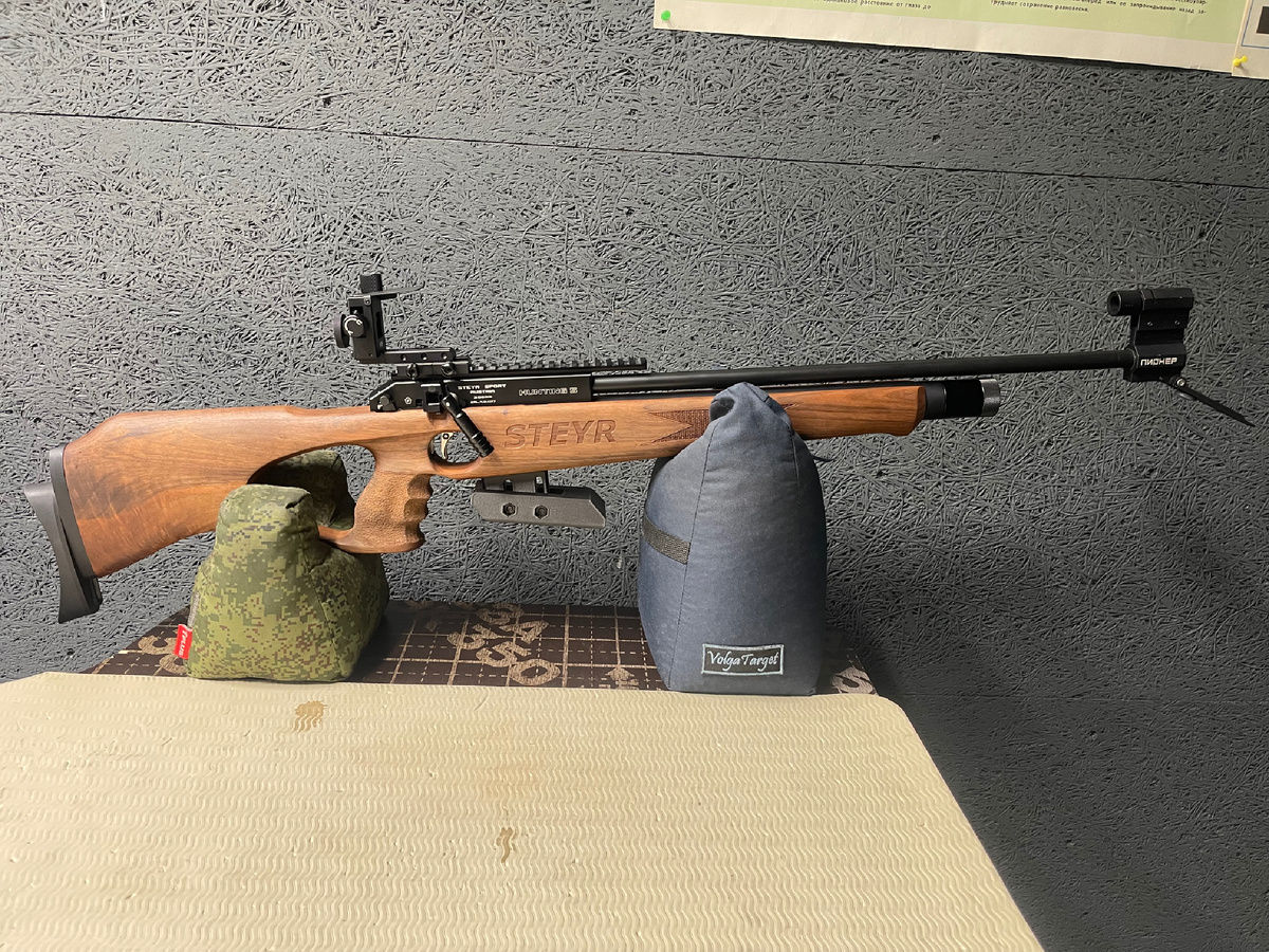 Steyr Hunting 5 с биатлонным обвесом. Фото автора