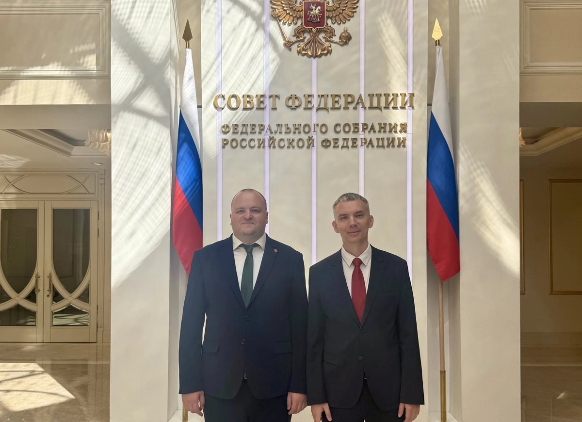     Челябинский опыт подготовки служебных собак для СВО заинтересовал Совет Федерации