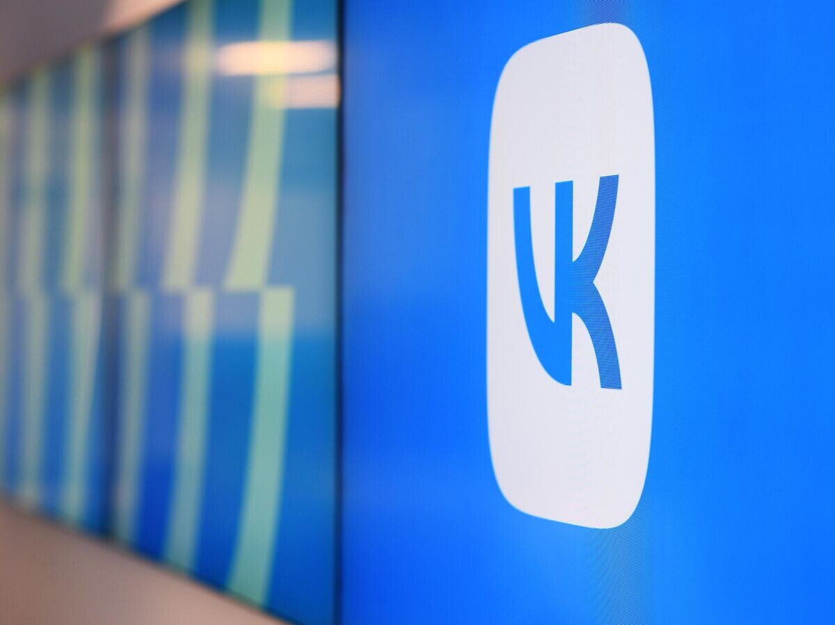    Логотип компании VK | © РИА Новости / Алексей Майшев