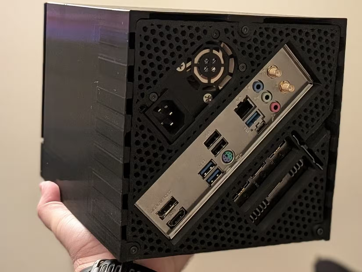    Самодельный аналог Steam Machine оказался гораздо дешевле оригинала