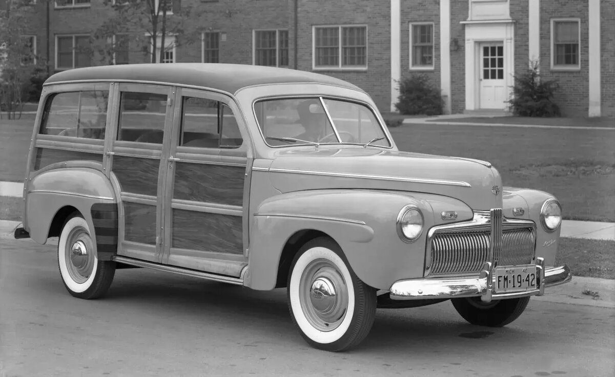    Ford   
Ford