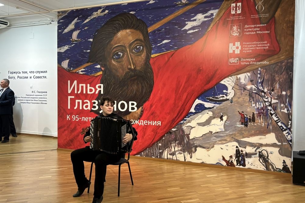    "Русский Икар" стал одним из символов выставки. / Фото: Наталья Решетникова/ РГ