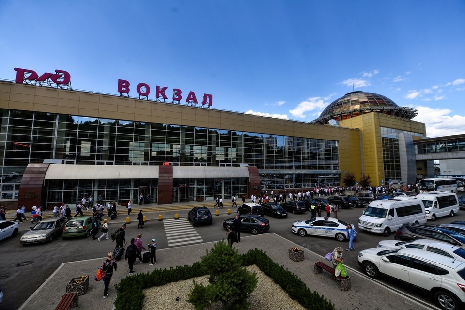    Из-за ремонта железной дороги электрички в Уфе будут прибывать и отправляться по новому расписанию. Иван МАКЕЕВ
