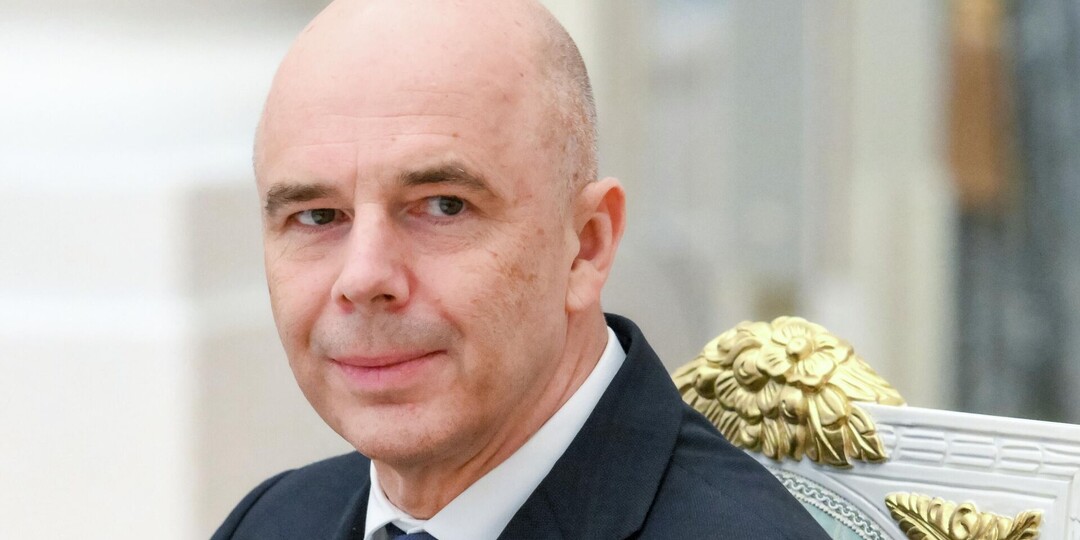 Дефицит бензина? Дорогое топливо? У Силуанова всё в порядке: "Цены если и выросли, то незначительно"