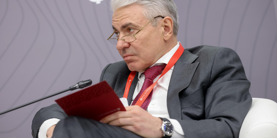 Минюст нашел в рэпе пропаганду запрещенных веществ и насилия. Кого будут наказывать и когда назовут имена