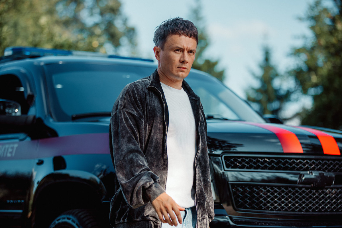 Кадр сериала «Зовите Витю!»