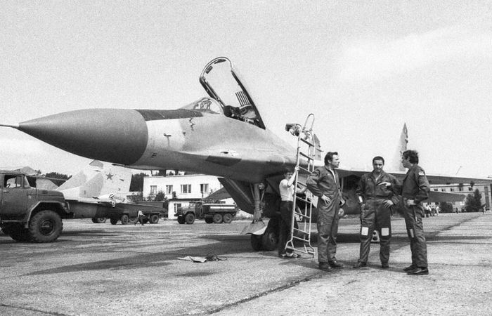 5 советских и российских самолётов, что до сих пор заставляют считаться с Россией