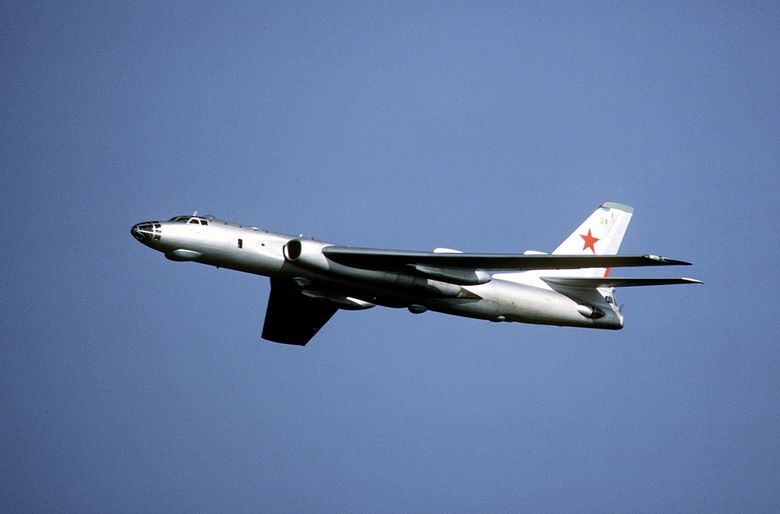 Ту-16