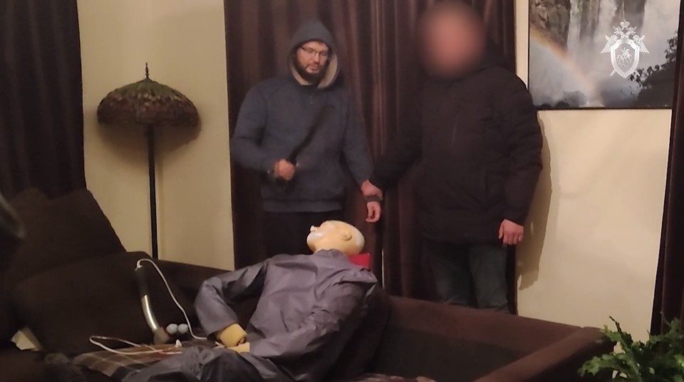    Роман Ткаченко спокойно рассказывал и показывал следователям, как бил молотком спящую бабушку. ГСУ СК России по Московской области