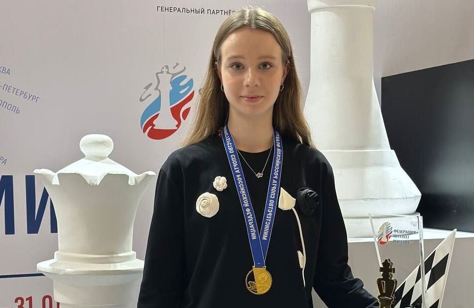 Пятикратная чемпионка России Валерия КЛЕМЕНОВА стала обладательницей мировой шахматной короны среди девушек до 18 лет.