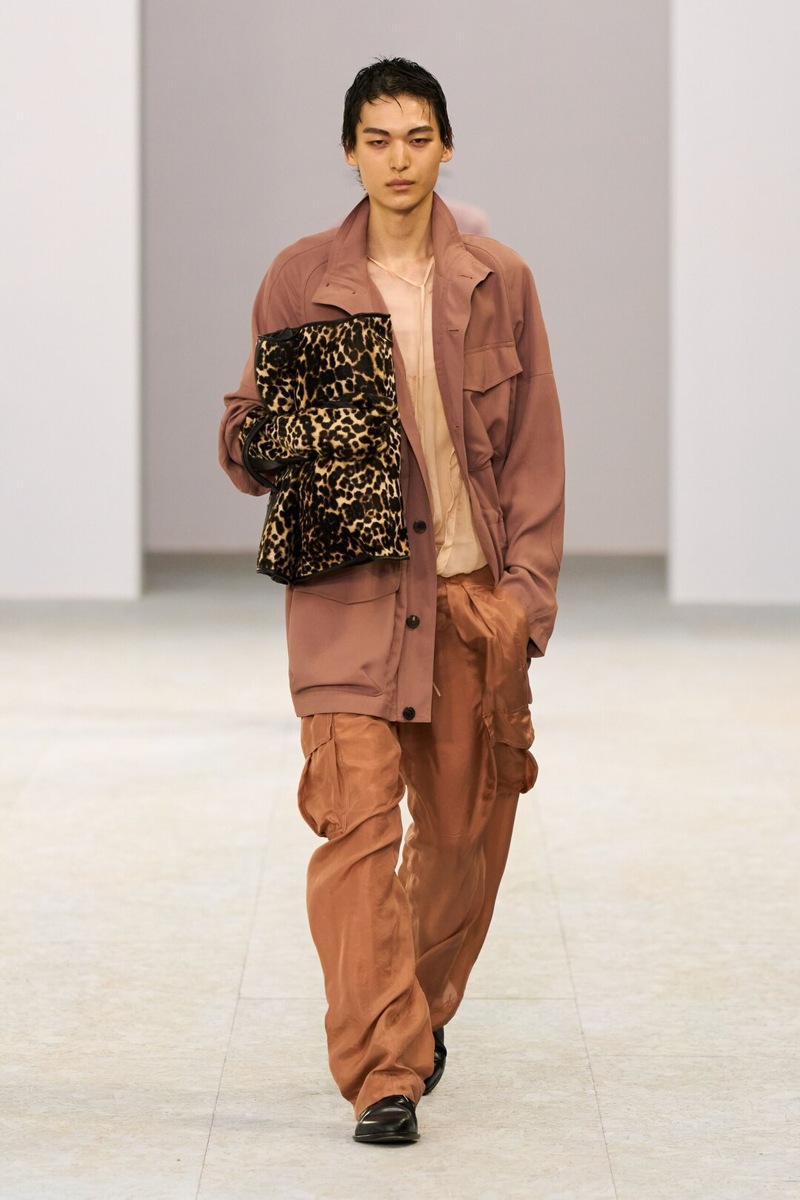    Dries Van Noten SS'27 Фото: Архивы пресс-служб