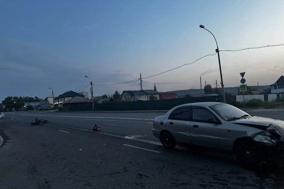    Обоих доставили в больницу. Фото: ГАИ Новосибирской области