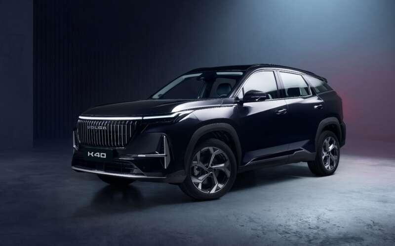 Volga K40 – такие машины собирают на конвейере Горьковского автозавода«За рулем» сравнил российские цены клонов Geely Atlas — Belgee X70 и Volga K40
📷
