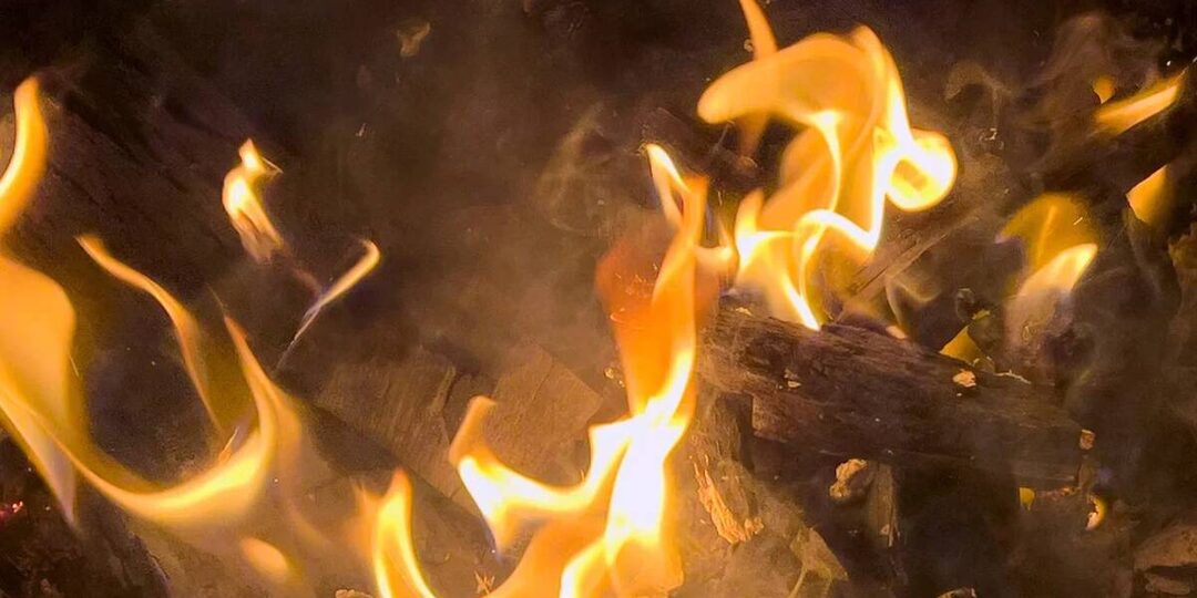 В Брянской области за сутки выгорело 152 «квадрата» мусора