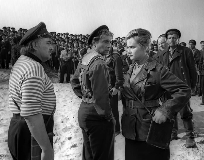"Оптимистическая трагедия": почему сила героини здесь строится не на крике, а на внутреннем стержне