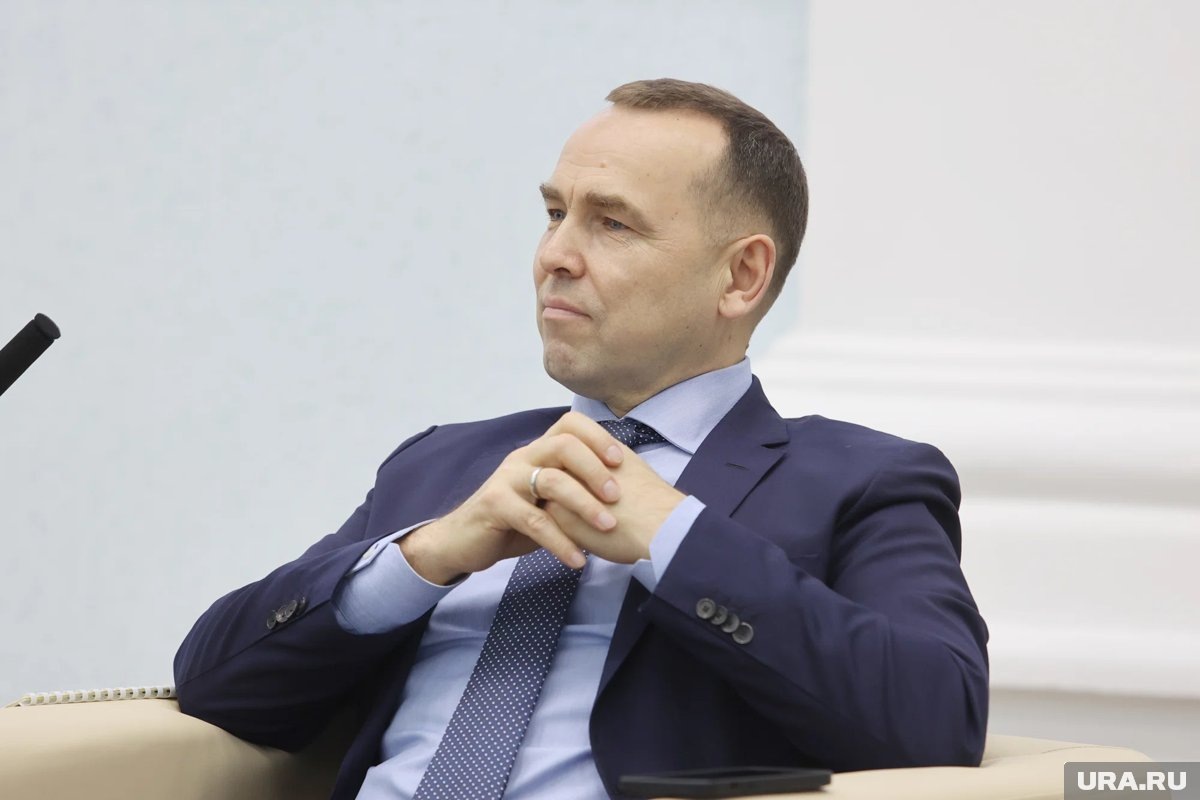     Глава ямальского «Народного фронта» Новицкий уверен что россияне не ражают из-за неуверенности в будущем