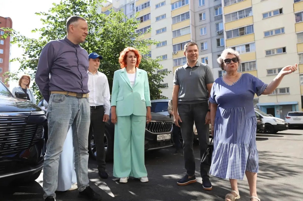   В Металлургическом районе Челябинска идет благоустройство