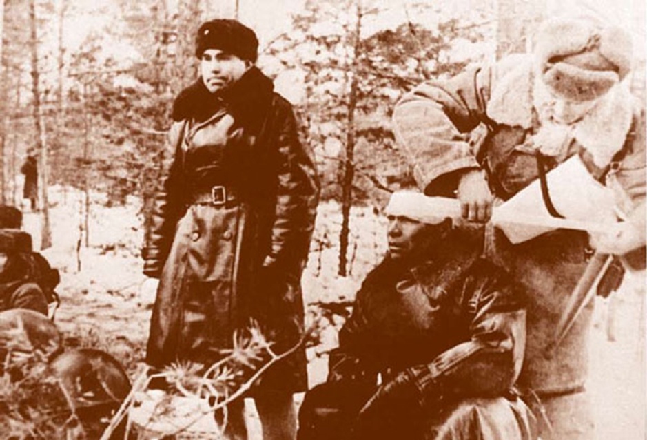 Командующий 29-й армией генерал-лейтенант Масленников, получивший ранение в голову на своём командном пункте. 30.10.1941 года.