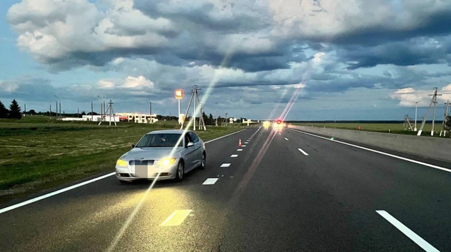     Два BMW и два пострадавших: сводка дорожных происшествий в Минской области за сутки