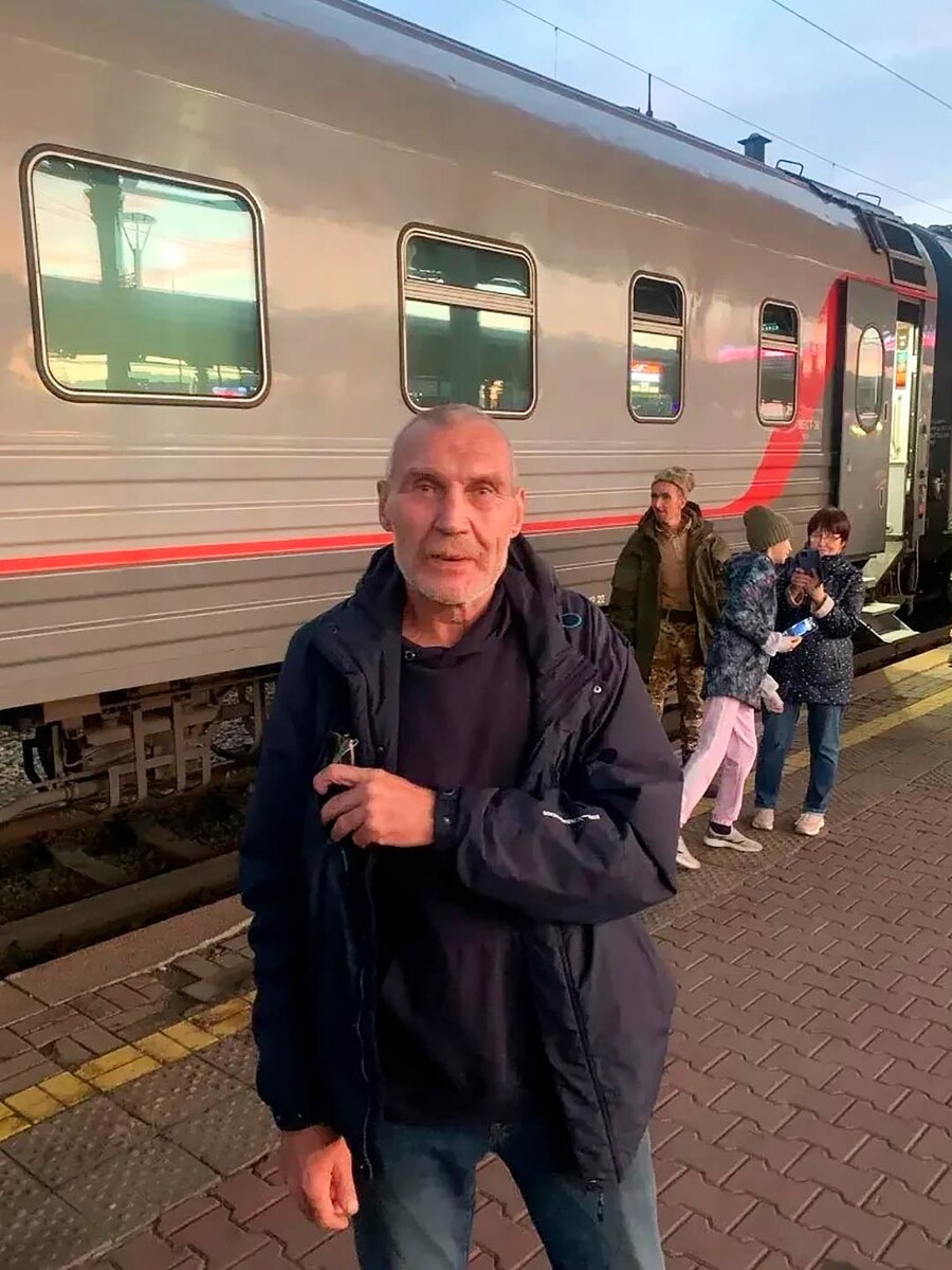 Провожая близкого человека, родные Виктора Суворова и думать не могли, что видят его в последний раз. Фото из архива семьи Суворовых.