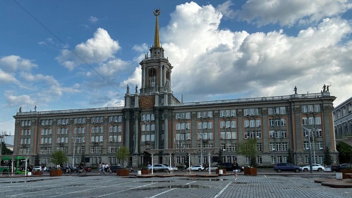    Что означают кадровые перестановки в мэрии Екатеринбурга   Алена Полозова / tagilcity.ru