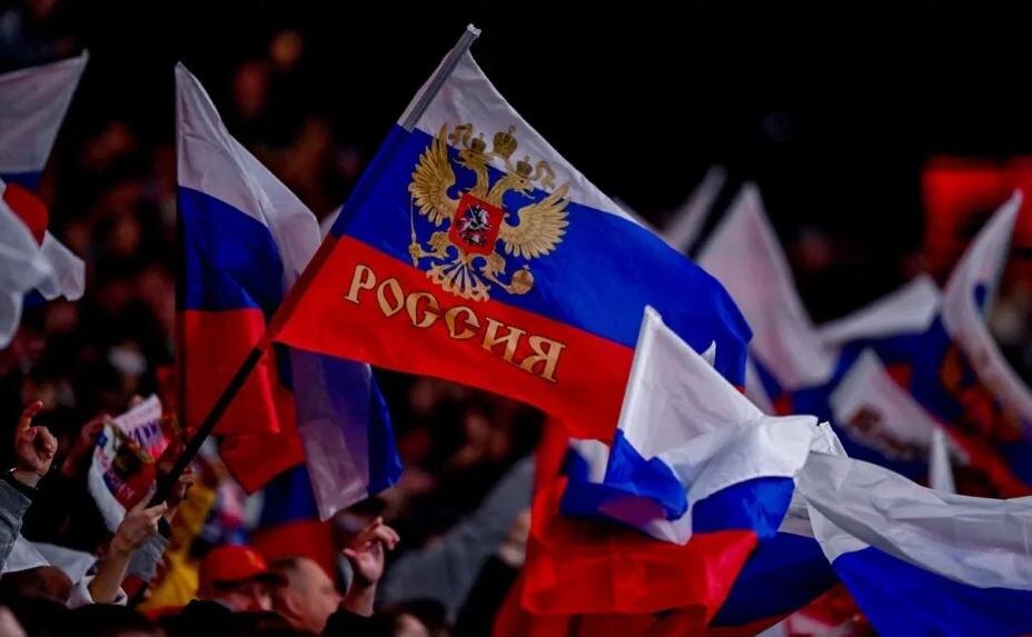    Российским гимнасткам в Румынии запретили выступать по флагом РФ. Фото: Соцсети РФС