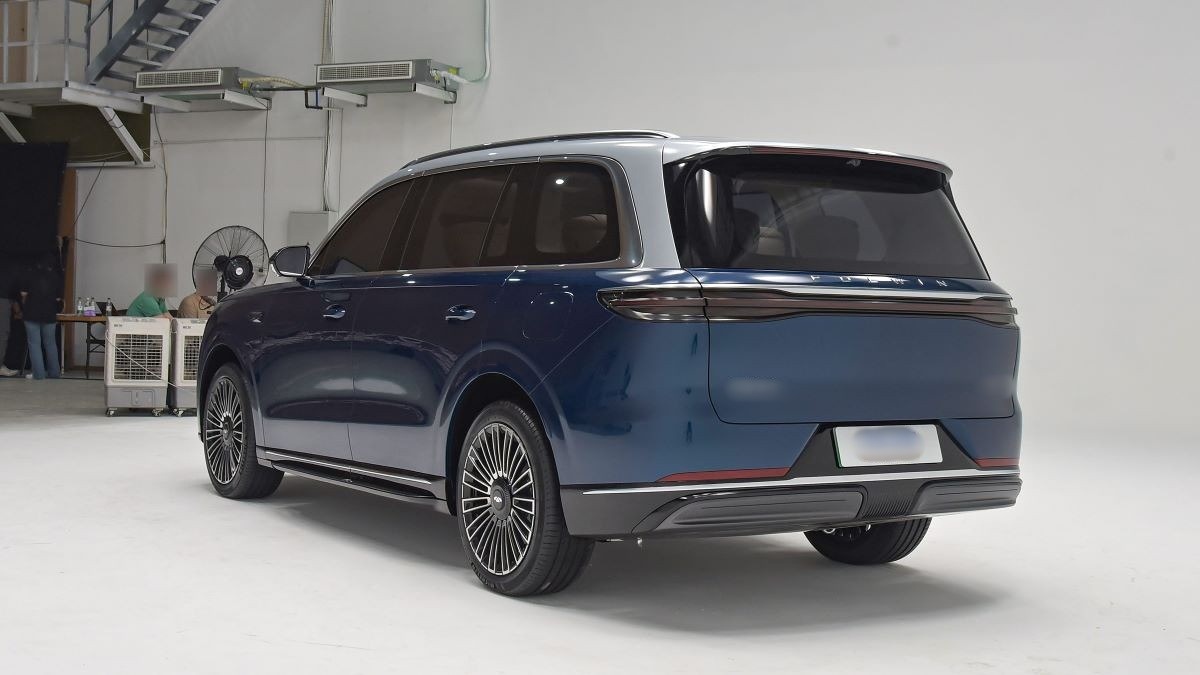 Chery Fulwin T11 - данная модель на рынке КНР