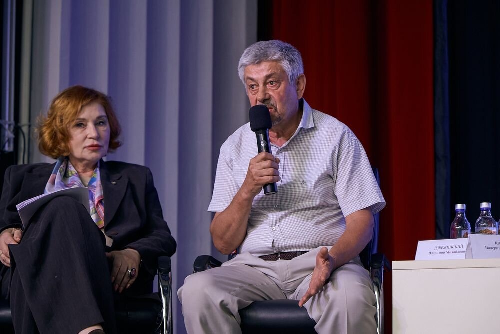    Память о Великой Отечественной войне имеет решающее значение для воспитания нового поколения граждан, считает Владимир Дзержинский. Источник фото: отдел по работе со СМИ Национального исследовательского ядерного университета МИФИ.
