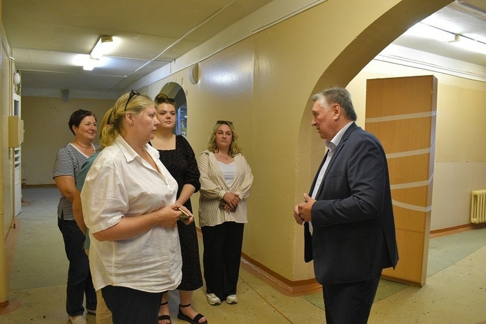    Алексей Огоньков проинспектировал ход ремонта.