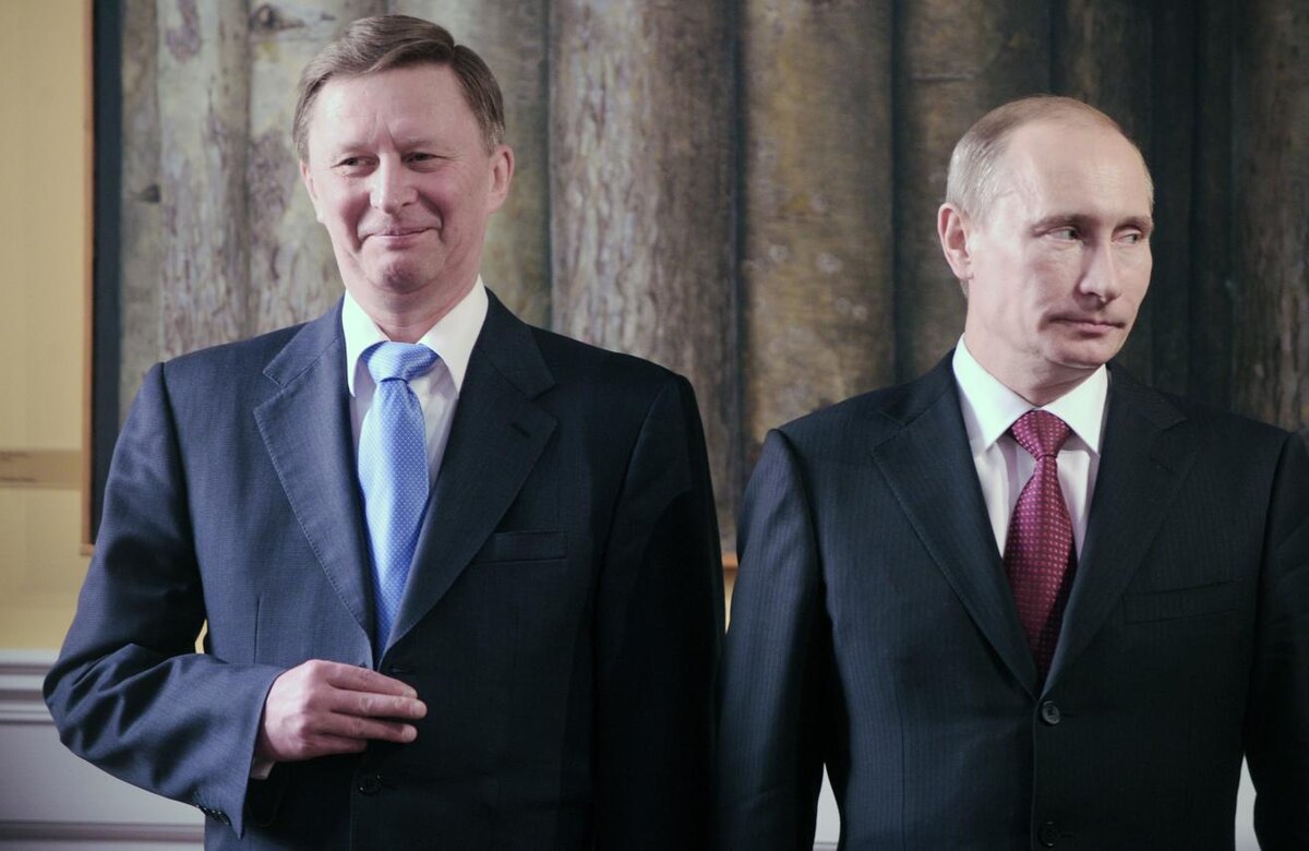 Сергей Иванов и президент РФ Владимир Путин

© Владимир Астапкович/ ТАСС