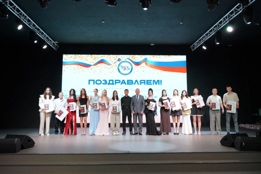    Выпускники училища Олимпийского резерва Оренбурга получили дипломы Антон Пичурин
