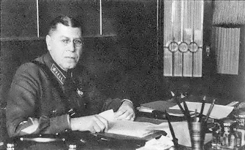 К дискуссии о причинах катастрофы июня 1941 года: миф о «киевском уклоне» и реальная картина планирования Генштаба