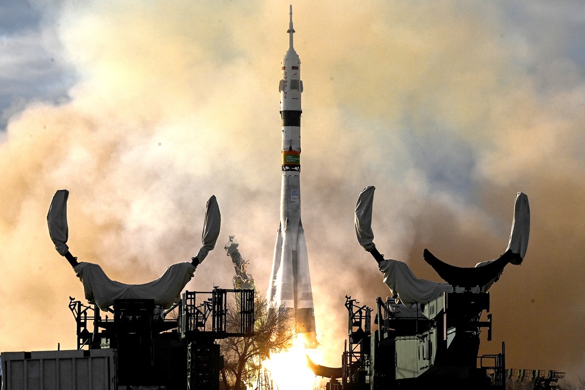    После 2036 года космические аппараты могут начать летать на ядерных двигателях. / РИА Новости