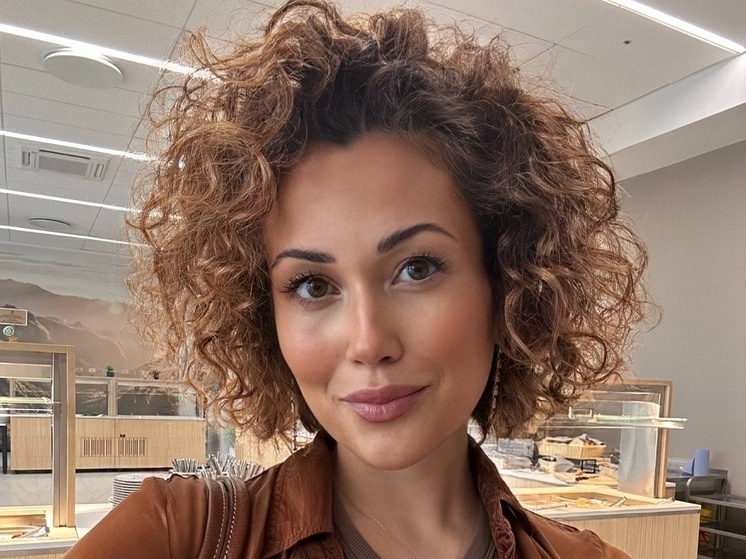     Елизавета Худайбердиева: соцсети