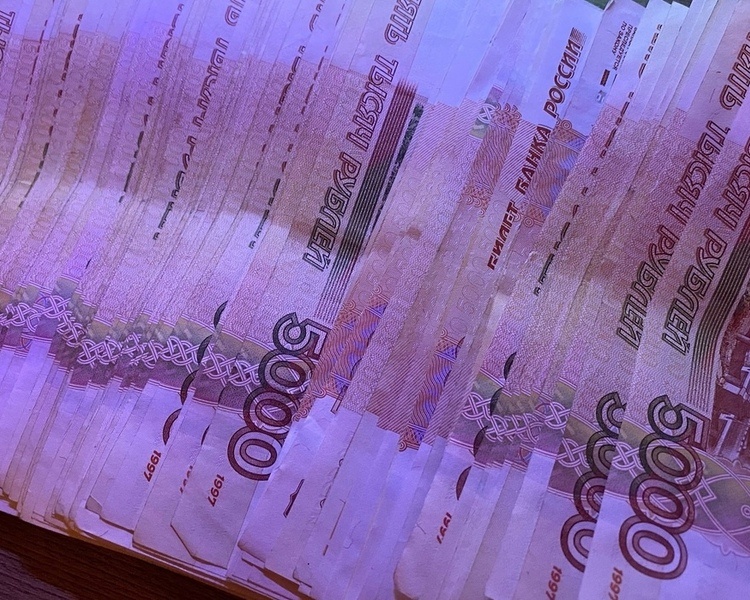    В Курской области прокуратура требует с работодателя 137 тысяч рублей долга