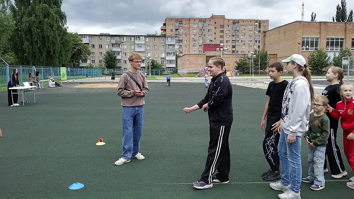     спортшкола олимпийского резерва имени Всеволода Боброва