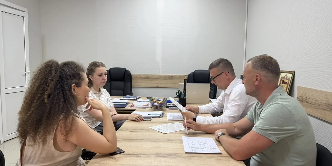 Как прошёл очередной приём граждан в Пашковском сельском округе: от благоустройства до поддержки особенных детей