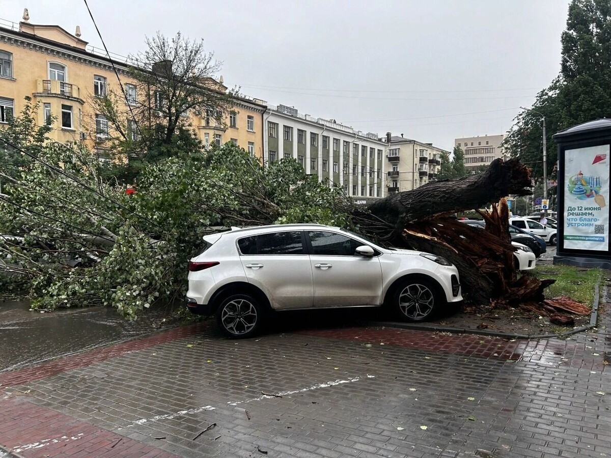    Улицы Ростова оказались под водой из-за сильного дождя 26 июня   rostovgazeta.ru