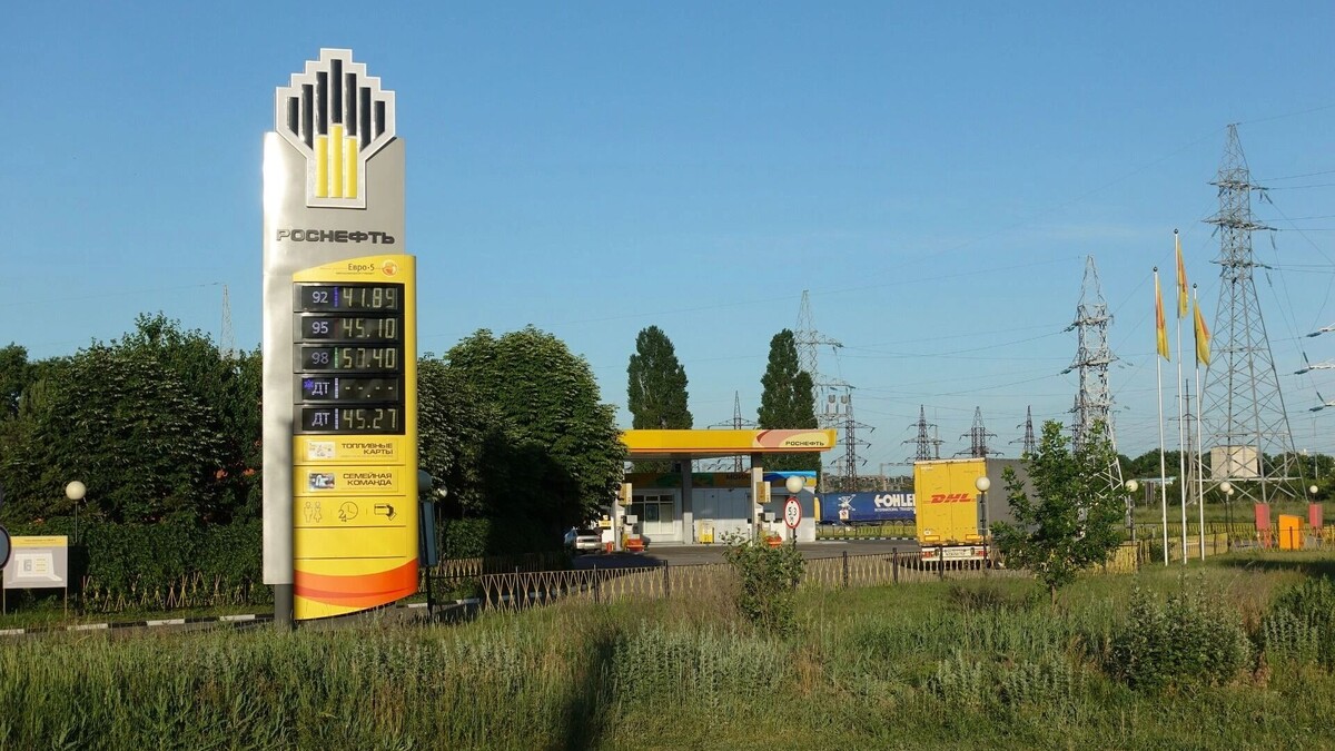    Цены на бензин на заправках в Ростовской области приблизились к 110 рублям   1MI