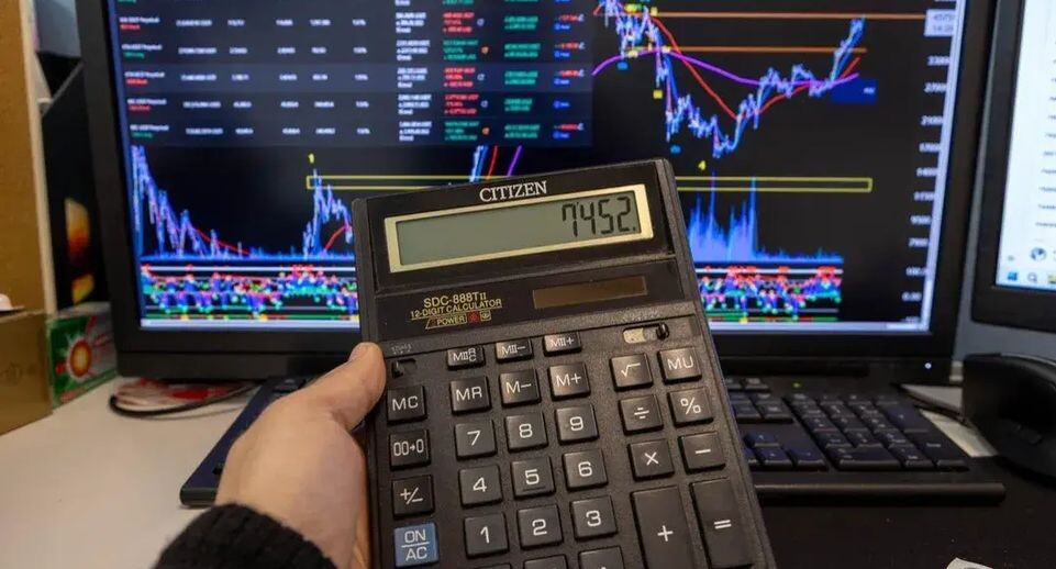 Уволиться и не думать о работе: какую сумму нужно положить на вклад в 2026 году, чтобы получать 100 тысяч в месяц