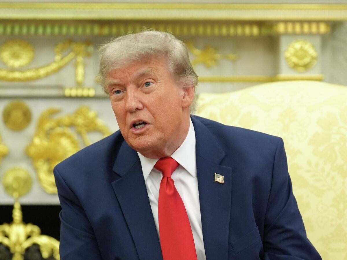    Президент США Дональд Трамп во время встречи с генеральным секретарем НАТО Марком Рютте в Овальном кабинете | © AP Photo / Jacquelyn Martin