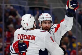 Одноклубник Овечкина не хочет думать об его уходе: он по-прежнему лучший
